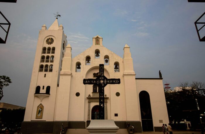 (Mexico-Chiapas-Tuxtla Gutierrez)roger-ce-hdIhpLM0r-Y-unsplash (Mexico-Chiapas-Tuxtla Gutierrez)roger-ce-hdIhpLM0r-Y-unsplash