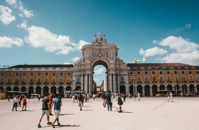 (Portugal-Lisbon-Praca do Comercio)claudio-schwarz-K3XGEoZgA0s-unsplash (Portugal-Lisbon-Praca do Comercio)claudio-schwarz-K3XGEoZgA0s-unsplash